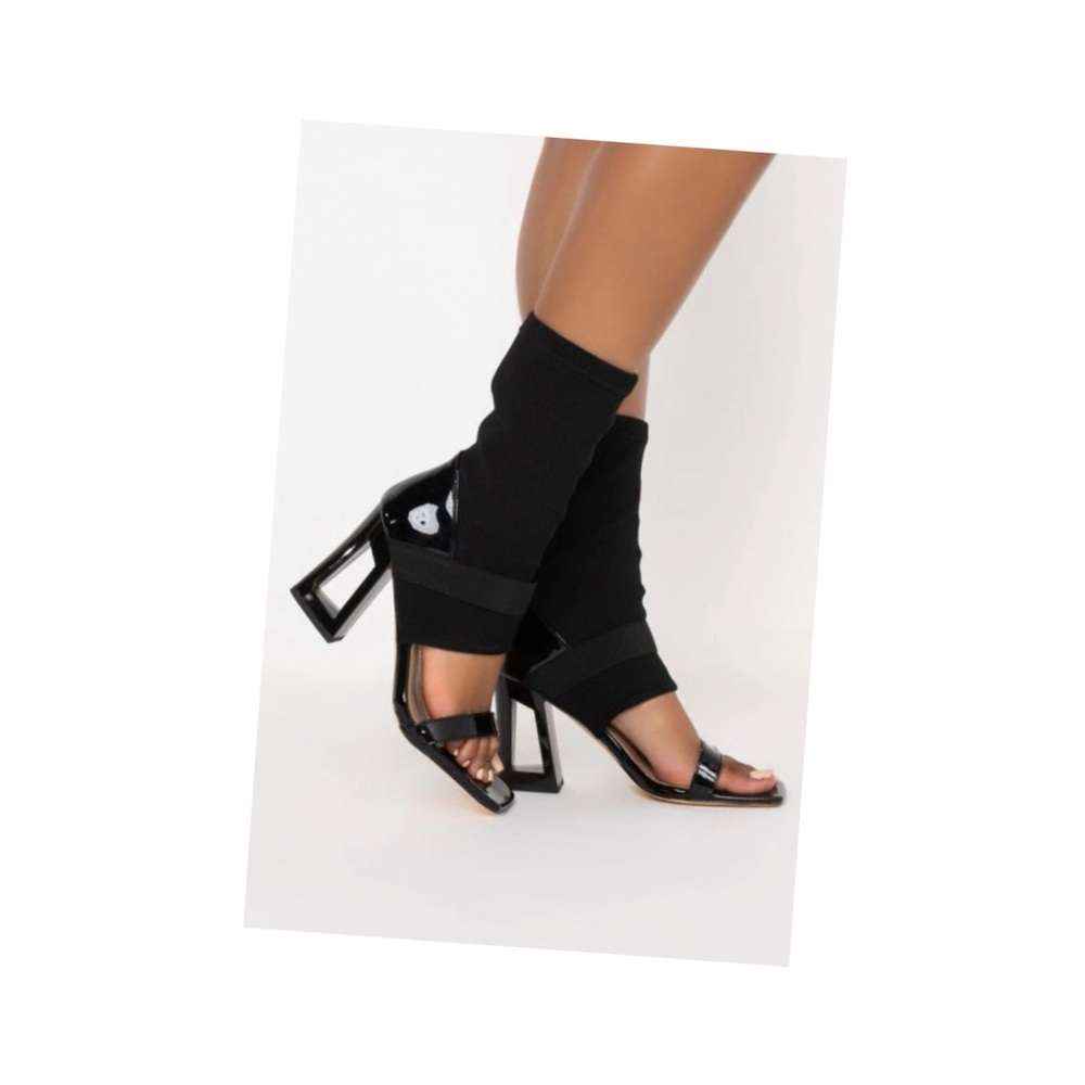AZALEA WANG - Chunky Heel Sandals Bootie Black - Picture 13 of 16